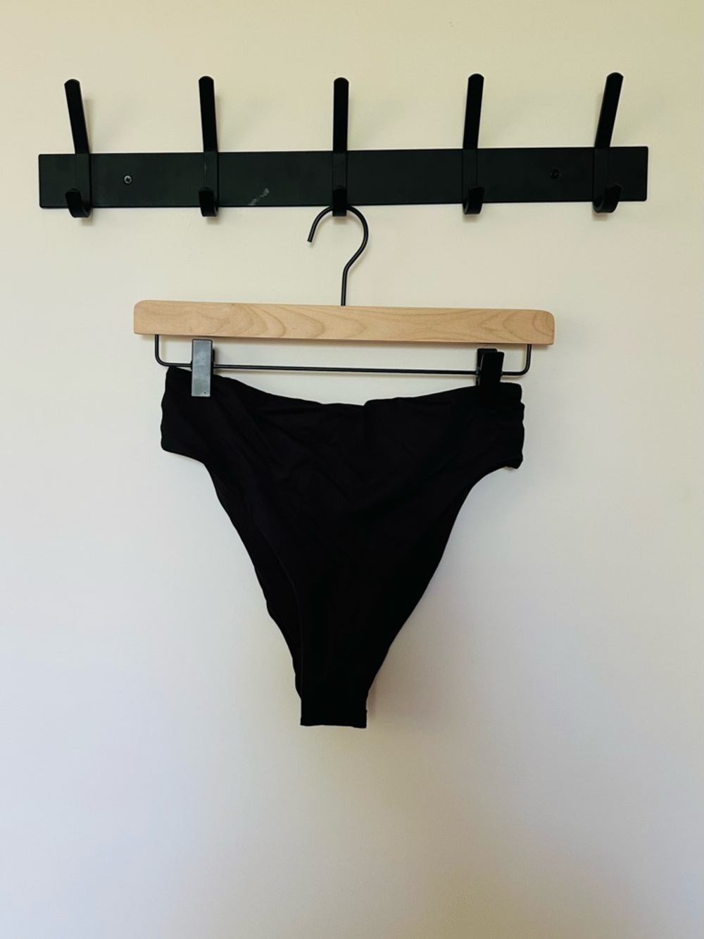 NWT SKIMS Signature Swim High Waist Bottom S Onyx Black